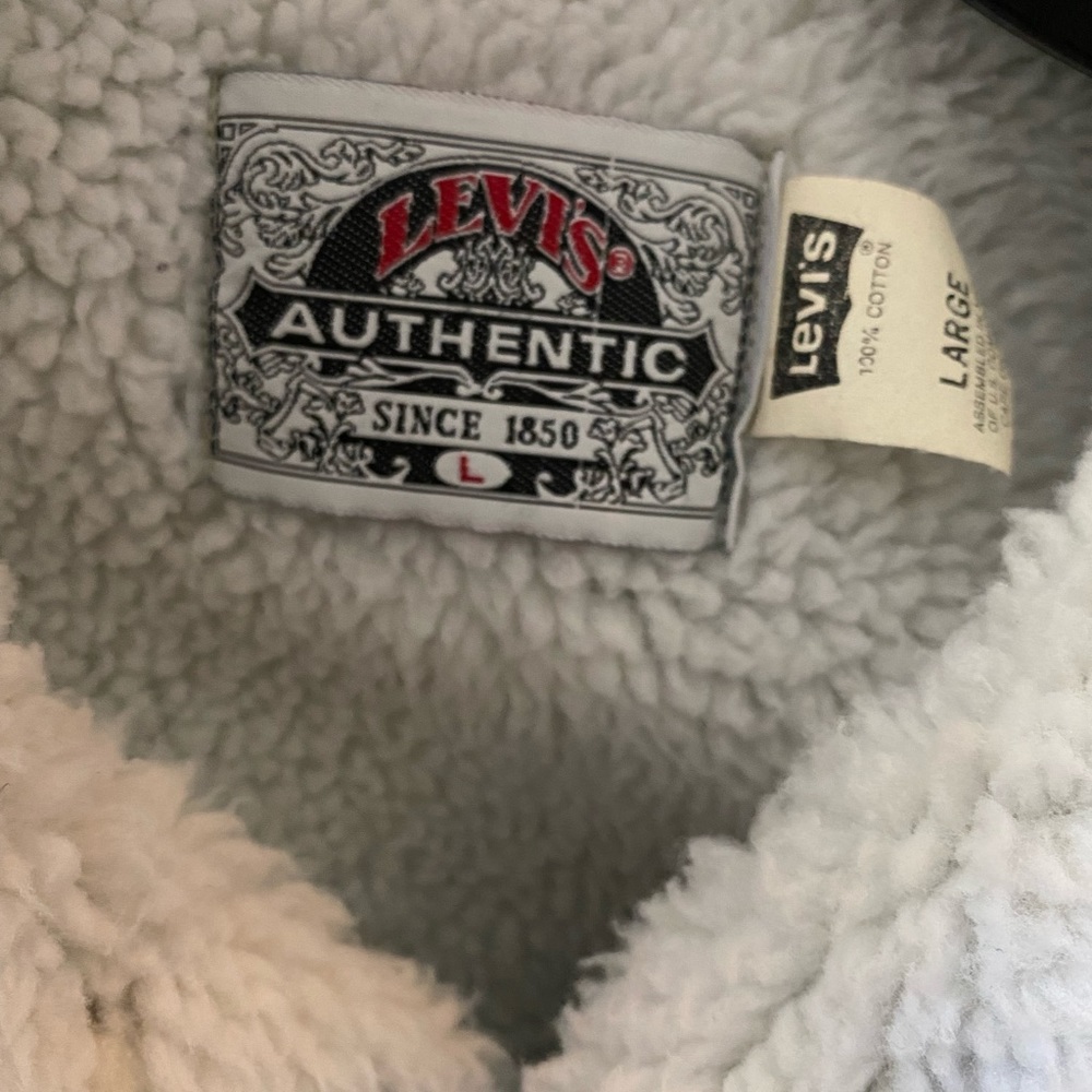 Levi’s Authentic Jean jacket - Picture 6 of 6